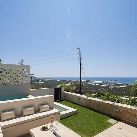 Luxury Villa *